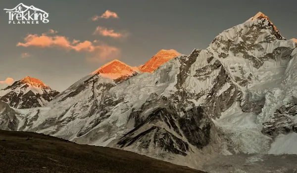 trekking in everest region