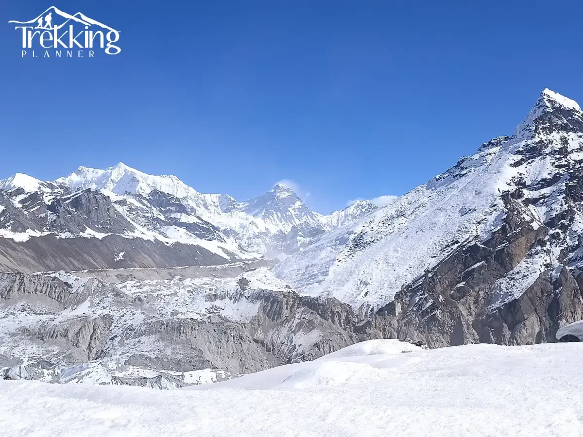 Everest High Pass Trekking - 21 Days