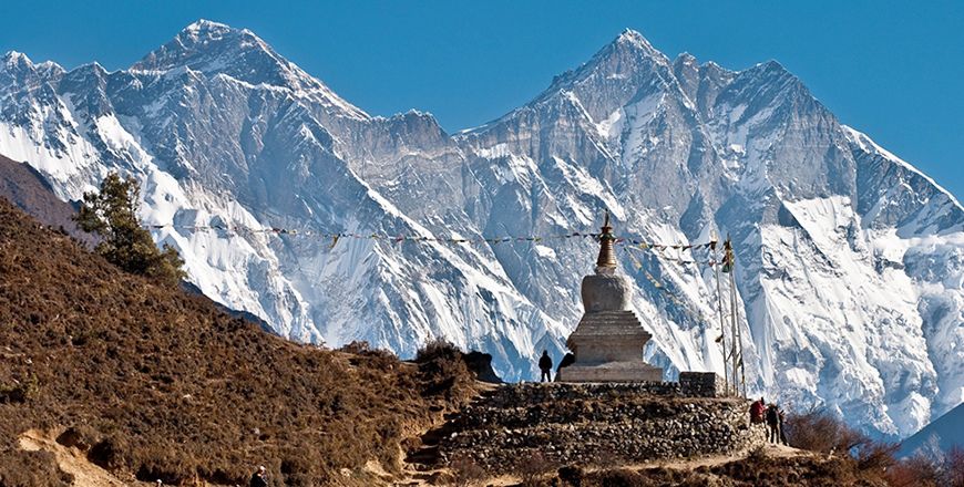 responsible tourism in nepal during trek