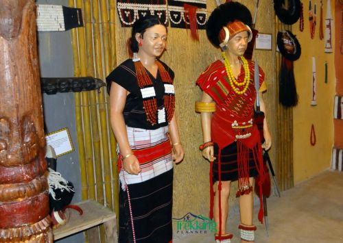 local culture religion and clothes of annapurna