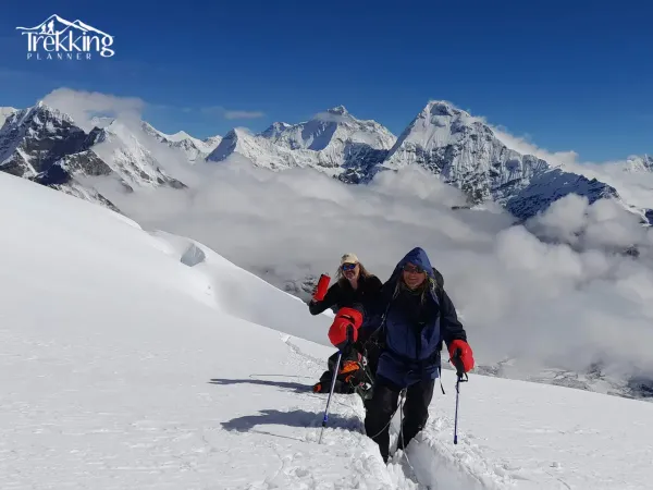 On The Way To Mera Peak