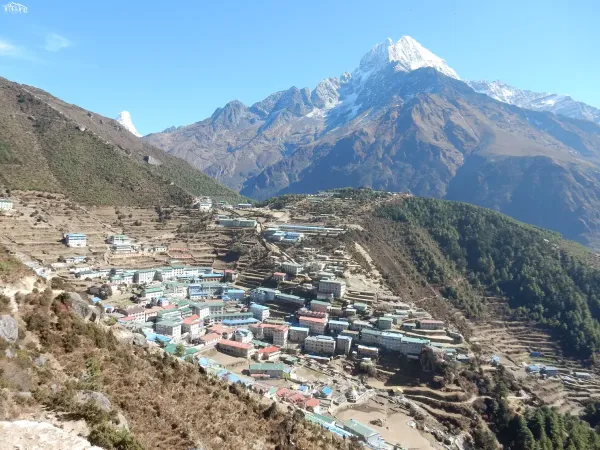 View From Near Namche 1