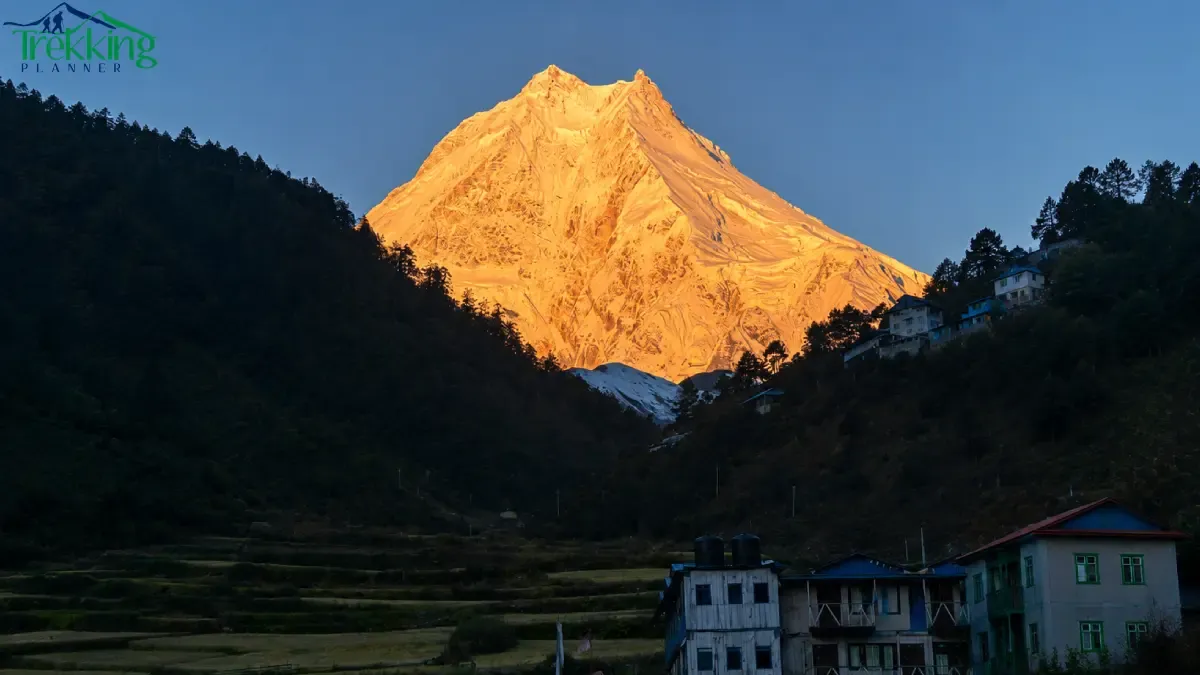 golden-mountain-valley-at-sunrise