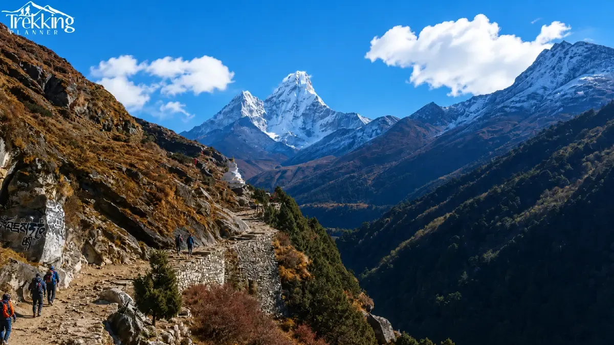 mount-amadablam-from-on-the-way-to-dingboche