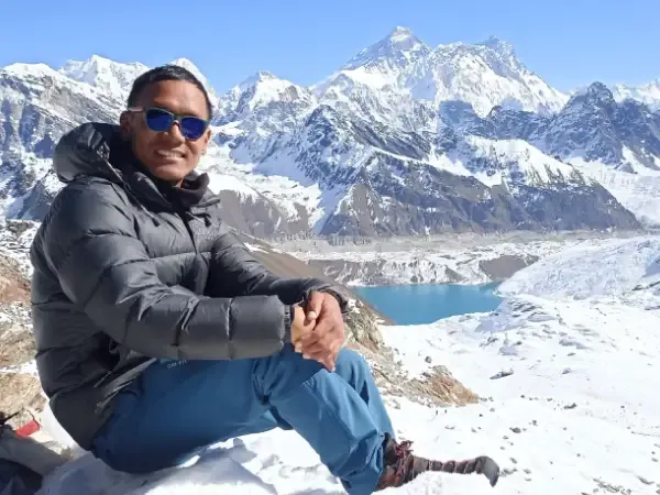 Everest High Pass Trekking - 21 Days